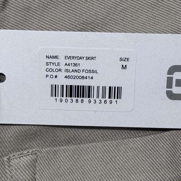 Brand New Travis Mathew Womens Everyday Skirt M Golf Chino Straight - Picture 4 of 6